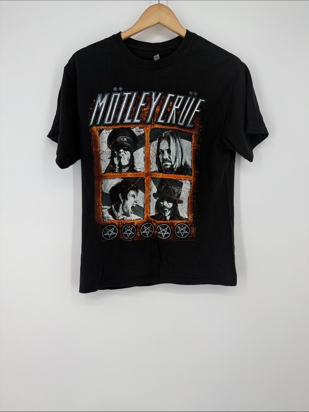 Motley Crue North American Tour T-Shirt 2013 Size Medium